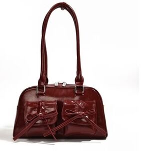 Elegant Burgundy Leather Handbag
